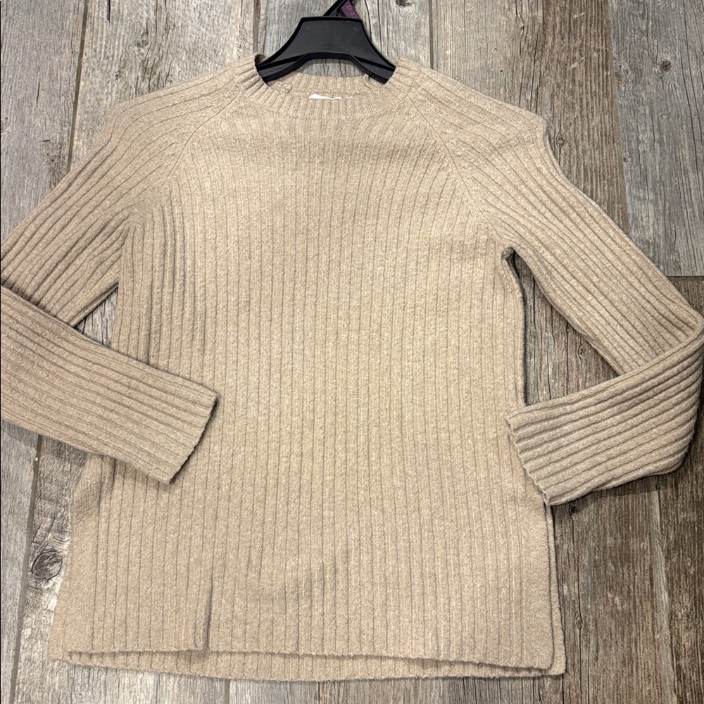 Oak + Fort Sweater tan size small women’s